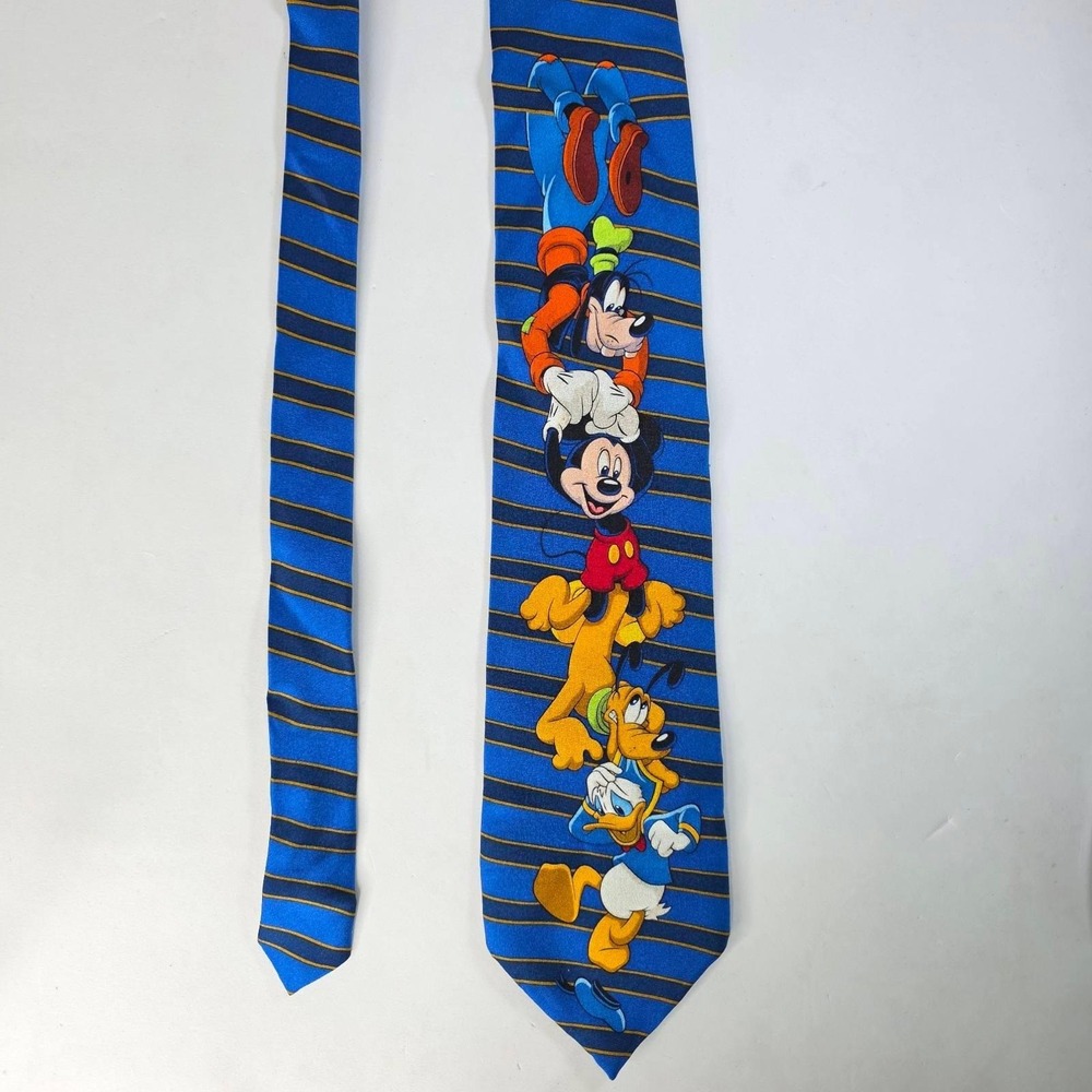 Walt Disney World Vintage Silk Tie Mickey Mouse Goofy Pluto Donald Duck Blue